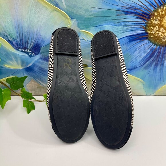 Vionic Minna Zebra Print Ballet Flats With Bow Detail - Black & White Size 6 - Picture 14 of 16
